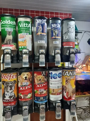 Expositores de rações para cães na ICUI